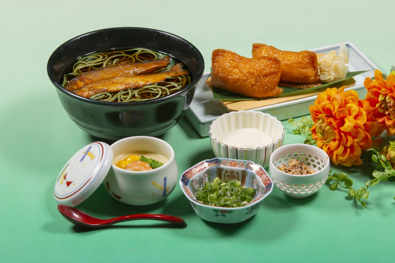 お昼のお蕎麦　「せせらぎ」