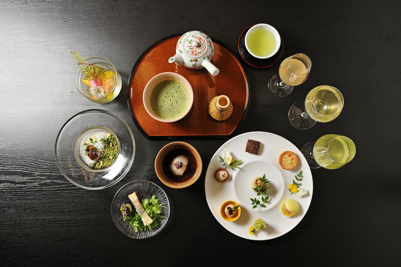 [Tea House] Enjoy a Japanese afternoon tea with Fukujuen's Japanese tea.