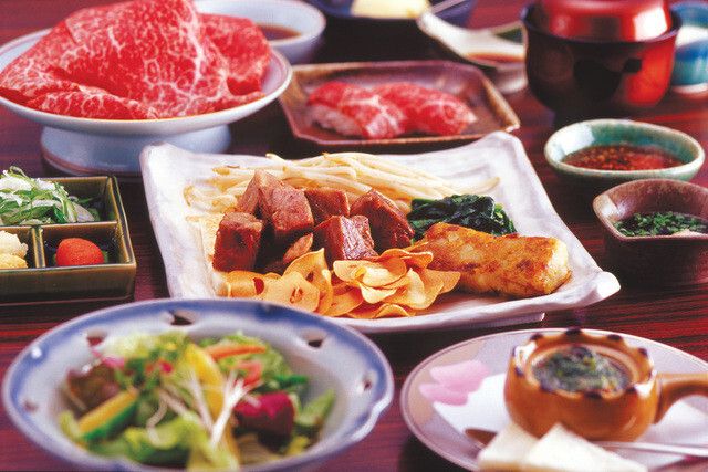  Celebration Course [B] for 4 people: 100,000 yen (tax included)