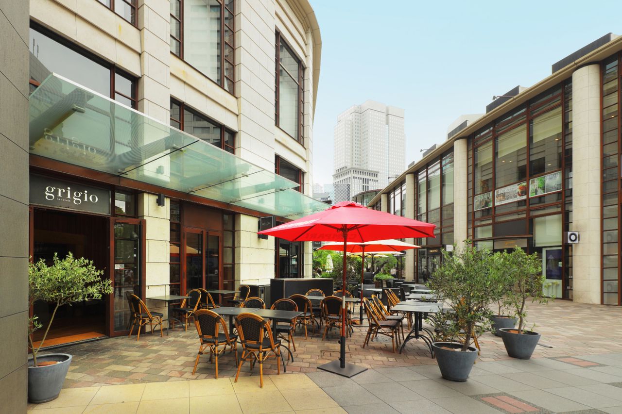 【青空の下で乾杯♪】テラスランチプラン全4品＋ハイネケンエクストラコールドもOK！2時間飲み放題付