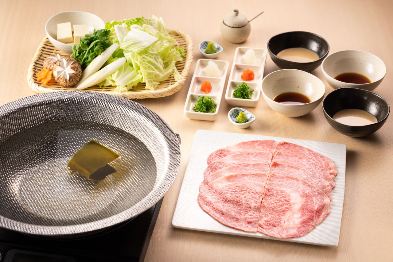 Hidangan Daging Wagyu Hitam Jepun