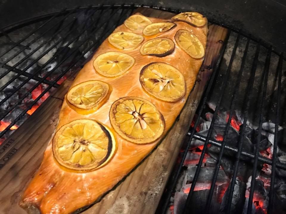 Salmon cedar grill baked 1 kg (8 to 10 servings)