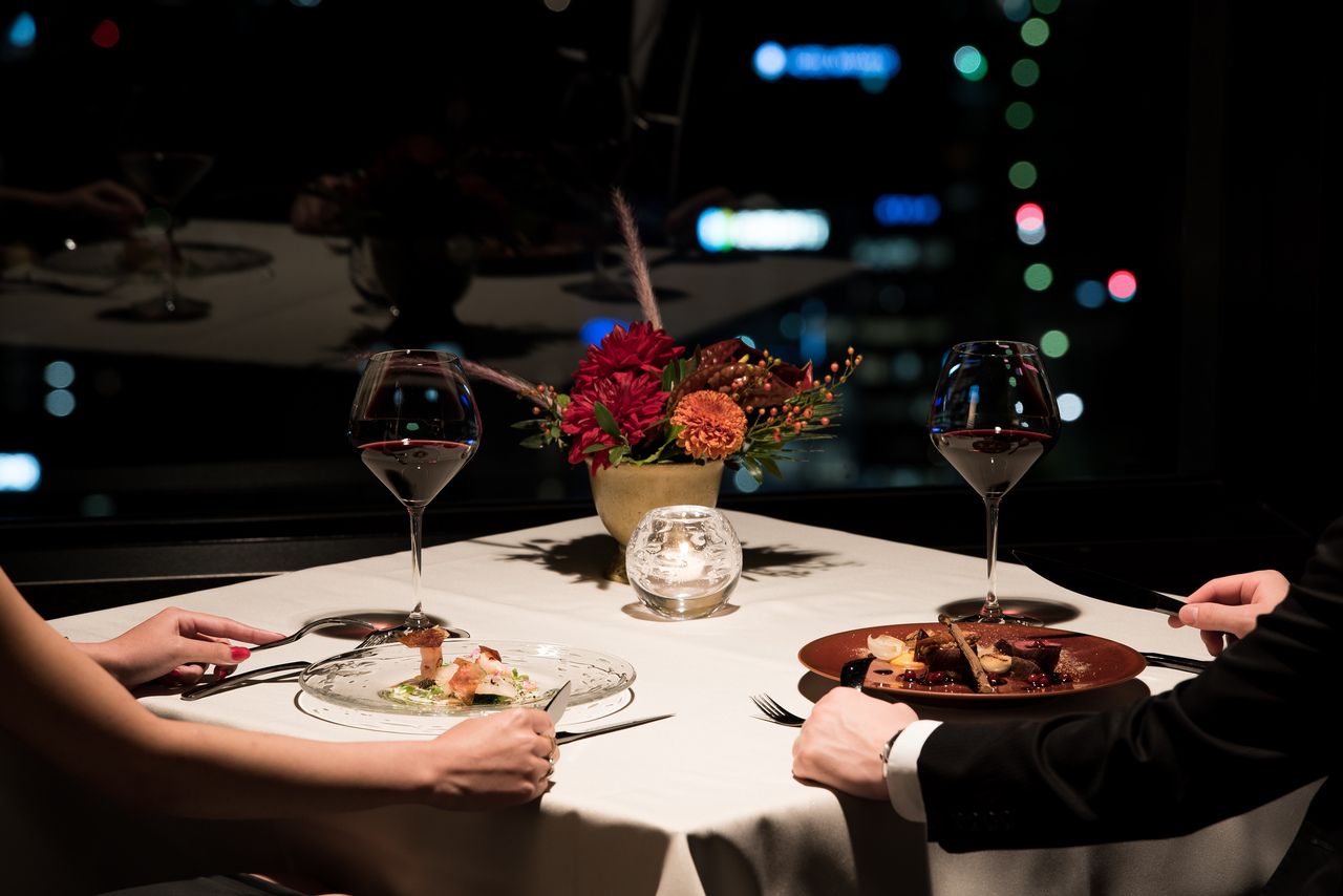 [September/October] Anniversary Pair Dinner