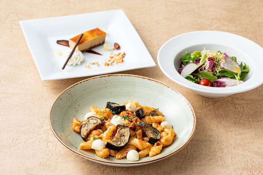 PASTA, NOODLE LUNCH with a Glass of Sparkling Wine［From September］