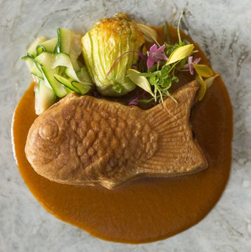 (Abendessen) Haute-Couture-Gang mit Rindfleisch als Hauptgericht