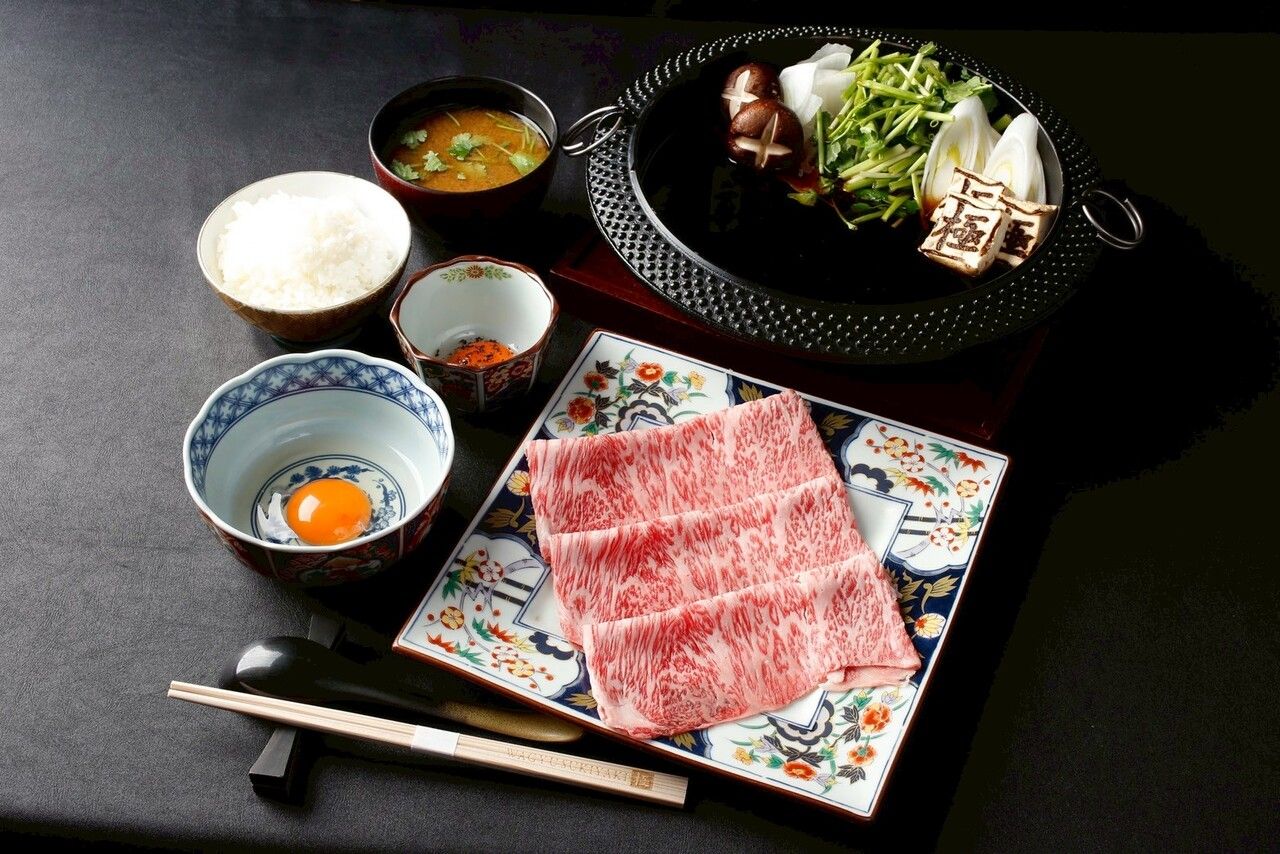 150g set ng lokal na gawang A5 Wagyu beef