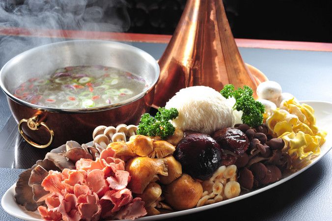 Unnan Kinoko Hinabe Gozenbo Ginza