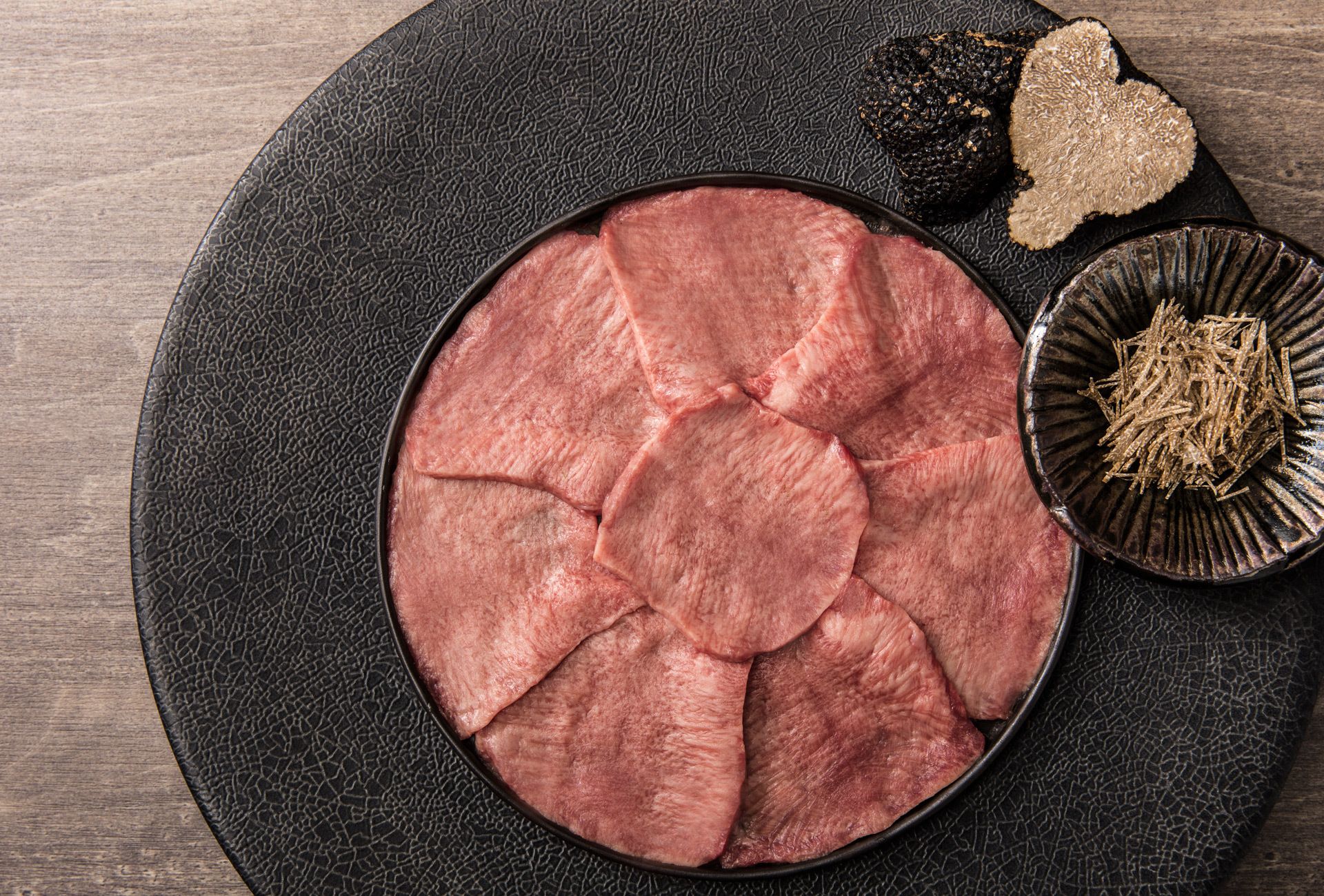 USHIGORO S Nishiazabu