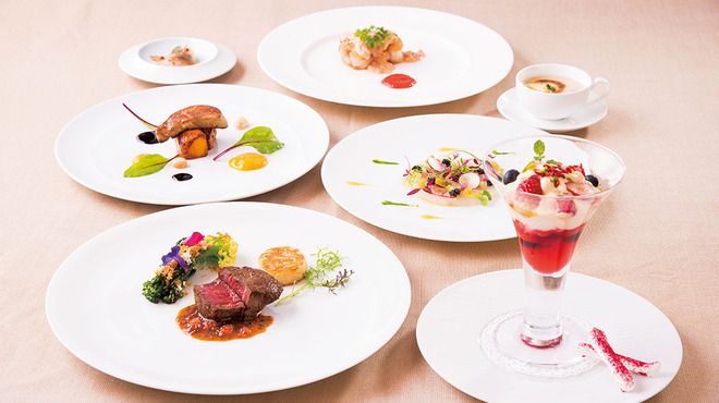 ダイニング「ドゥ ミル」