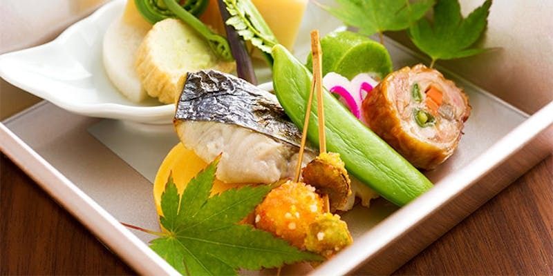 Sushi・Japanese Cuisine "Koyomi" / HILLTOP RESORT FUKUOKA