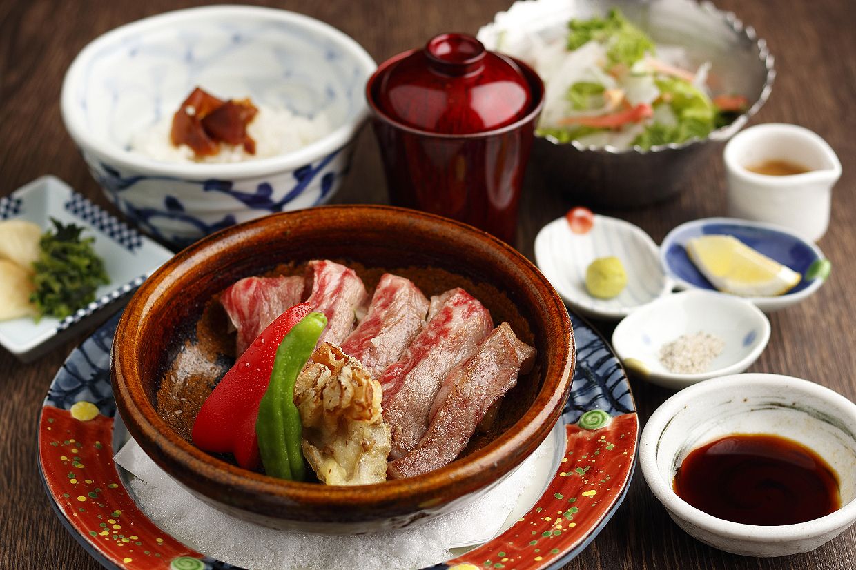 Shinjuku NADAMAN Hinkan