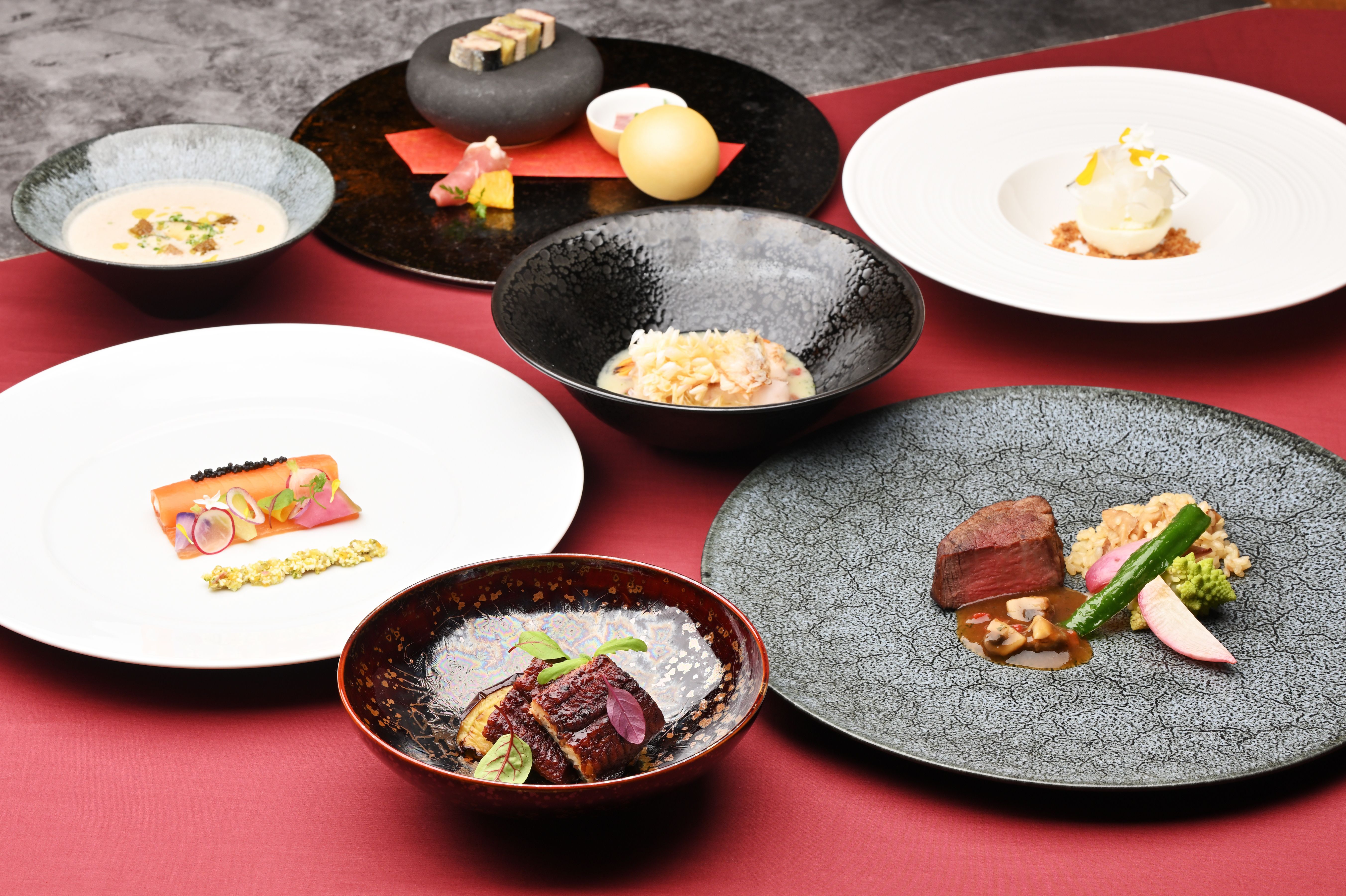 Main Dining Itozakura / The Prince Kyoto Takaragaike