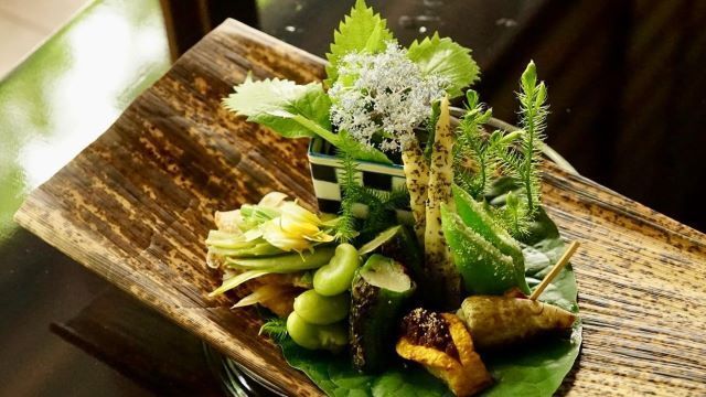 Shoreiinmonzekimae Tsukioka