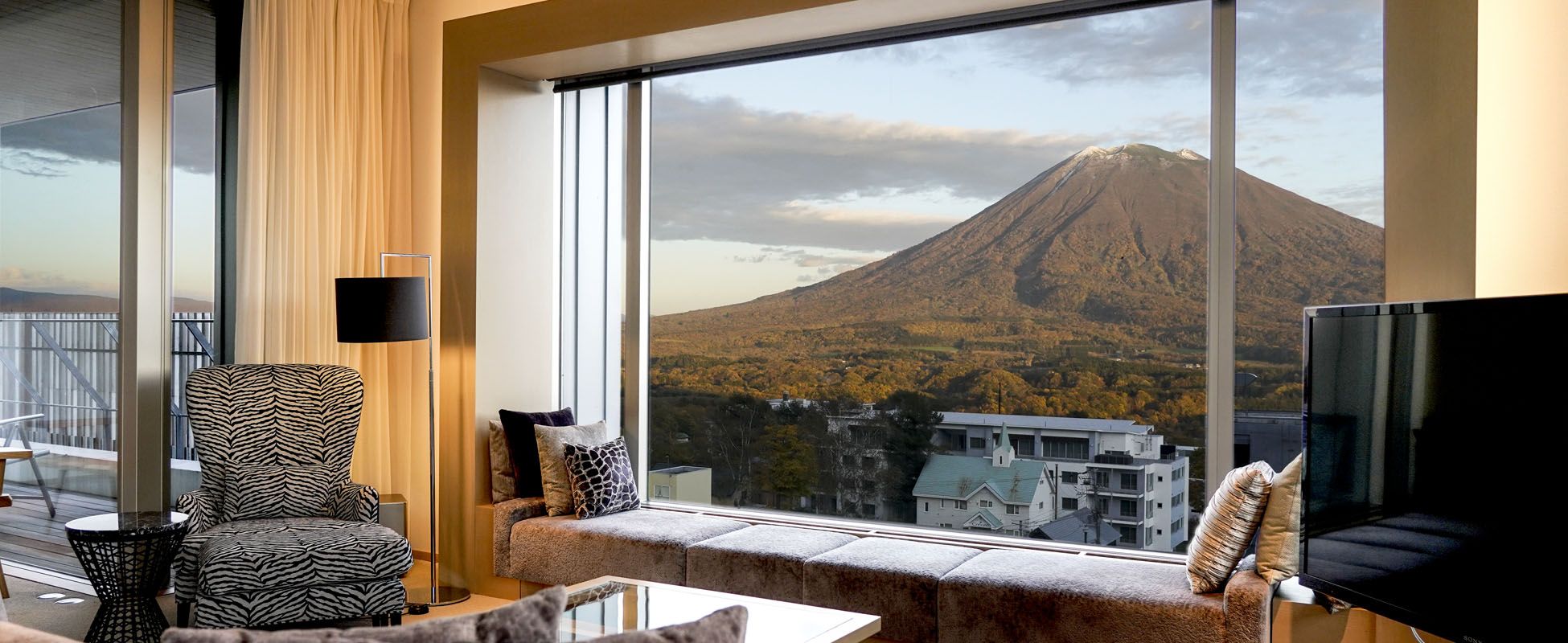 Wagyu&SeaFood Niseko Naniwatei / Chalet Ivy Hirafu