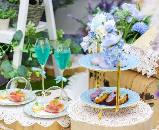 Picnic Lounge Uriel