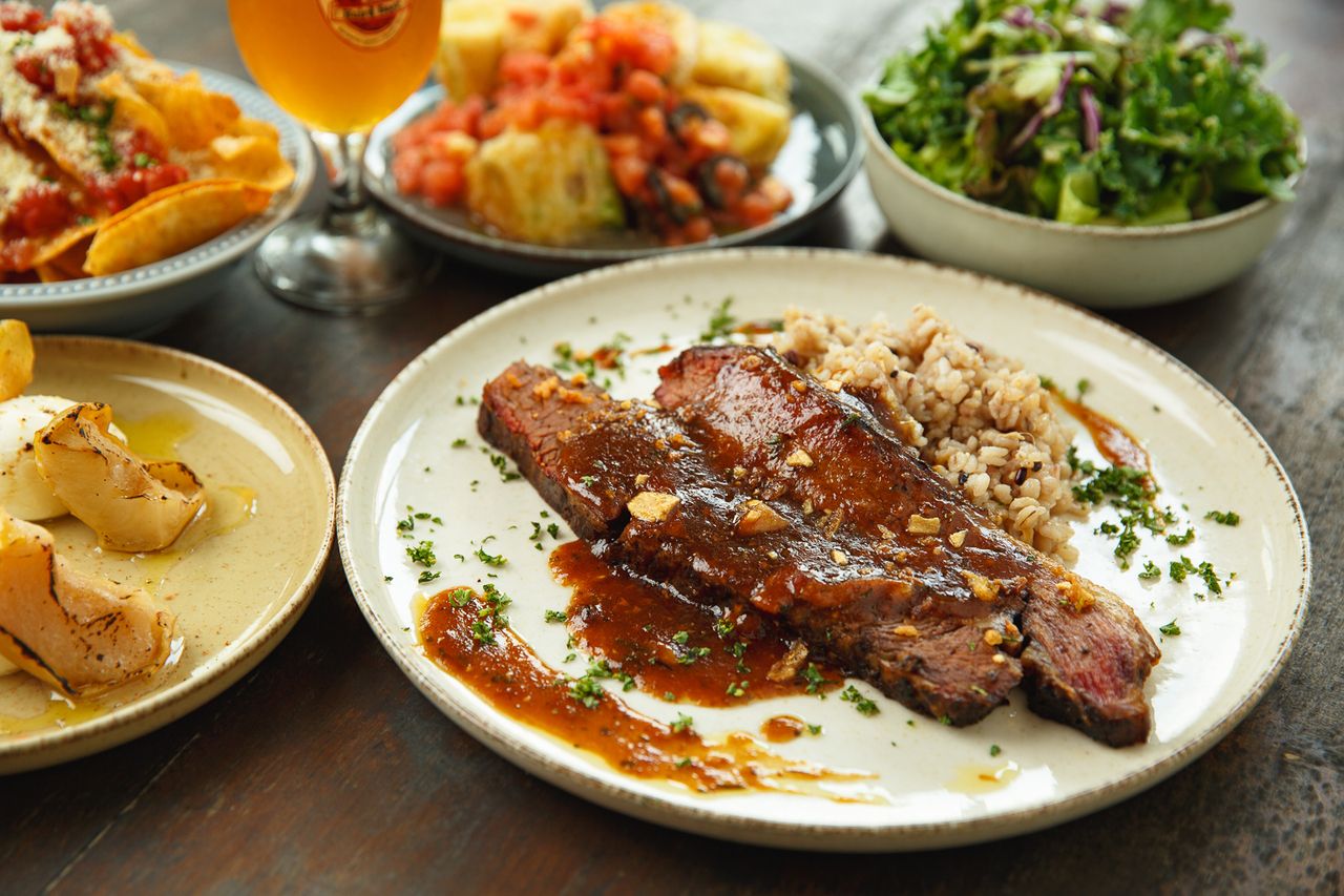 [Dinner] [2 hours all-you-can-drink included] A satisfying course to enjoy smoked beef brisket