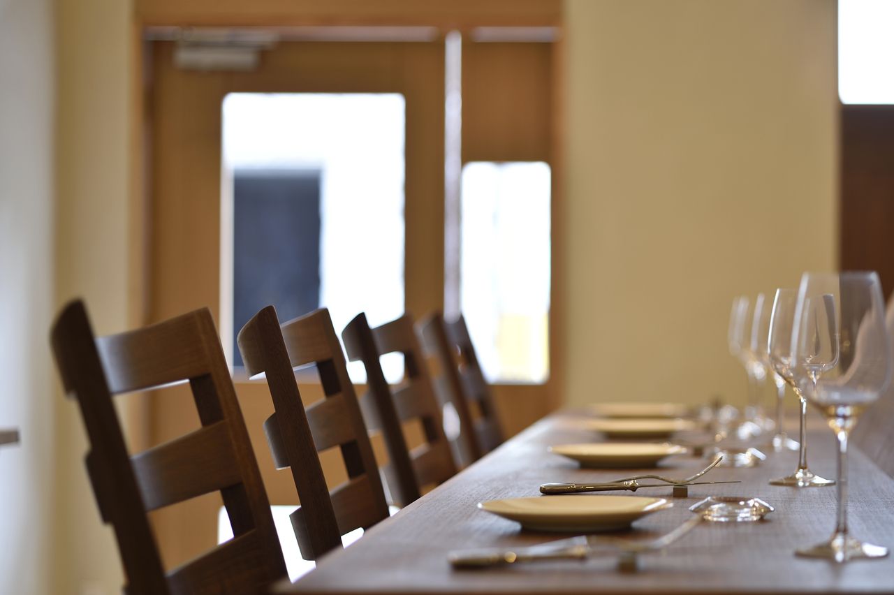 Seasonal Random Course