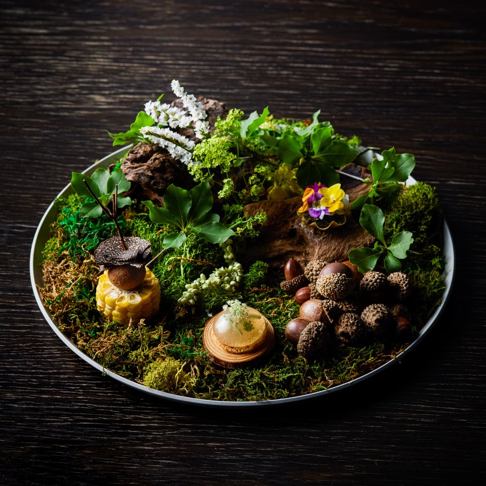 ຕັ້ງແຕ່ວັນທີ 1 ເດືອນທັນວາ <ອາຫານທ່ຽງ> ຫຼັກສູດ omakase ມາດຕະຖານ 7 ຈານໂດຍໃຊ້ສ່ວນປະກອບຕາມລະດູການ