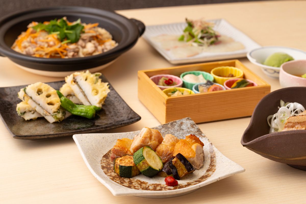 茶茶　季節のコース【彩】飲み放題付き　8品　5980円