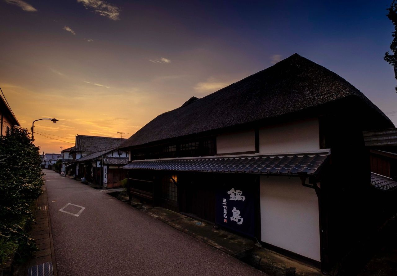 Accommodation (1 night with 1 meals)