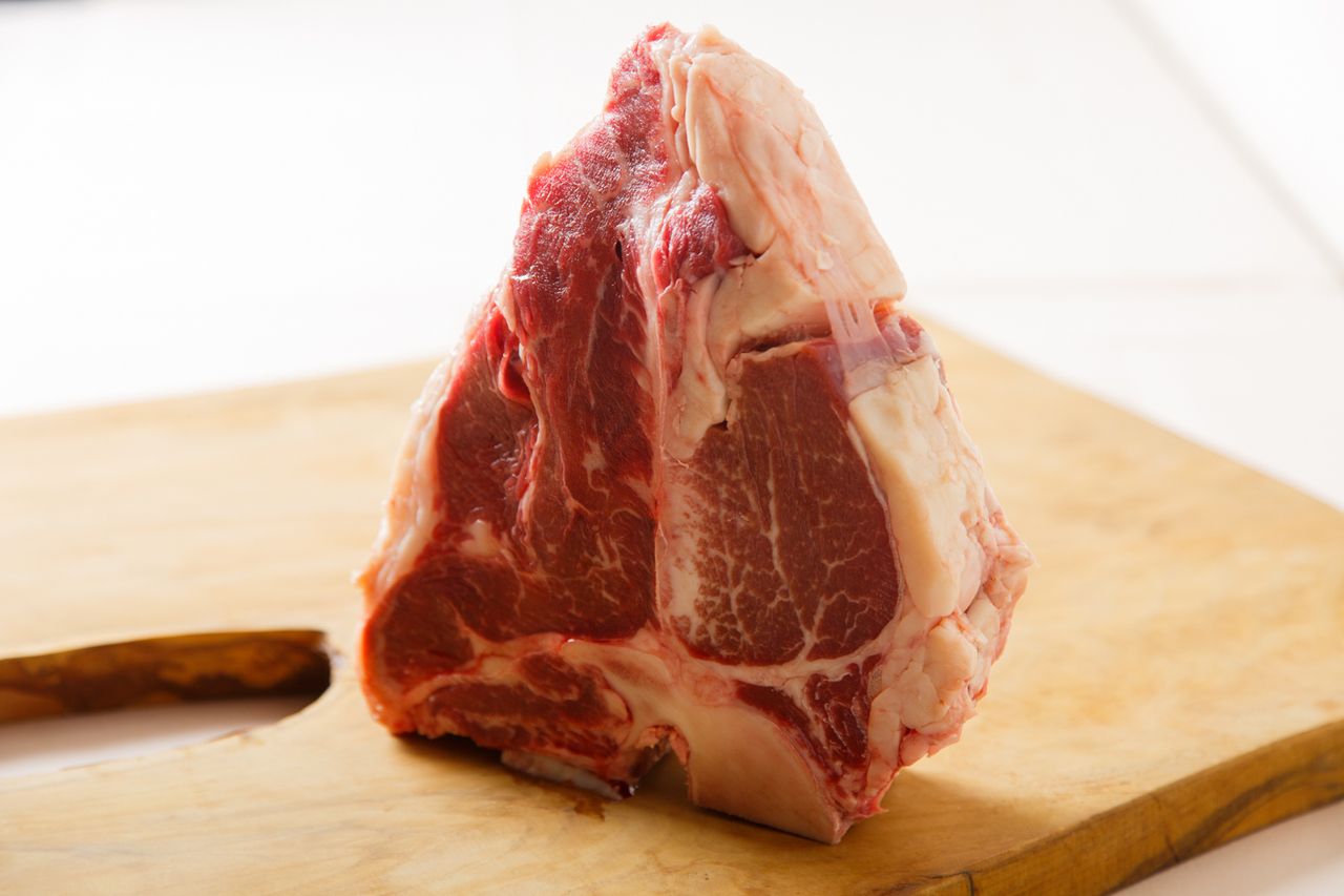 【お二人様以上より☆ビステッカコース】本場フィレンツェと同じデカさ！1ｋｇの巨大Ｔボーンを喰らう！