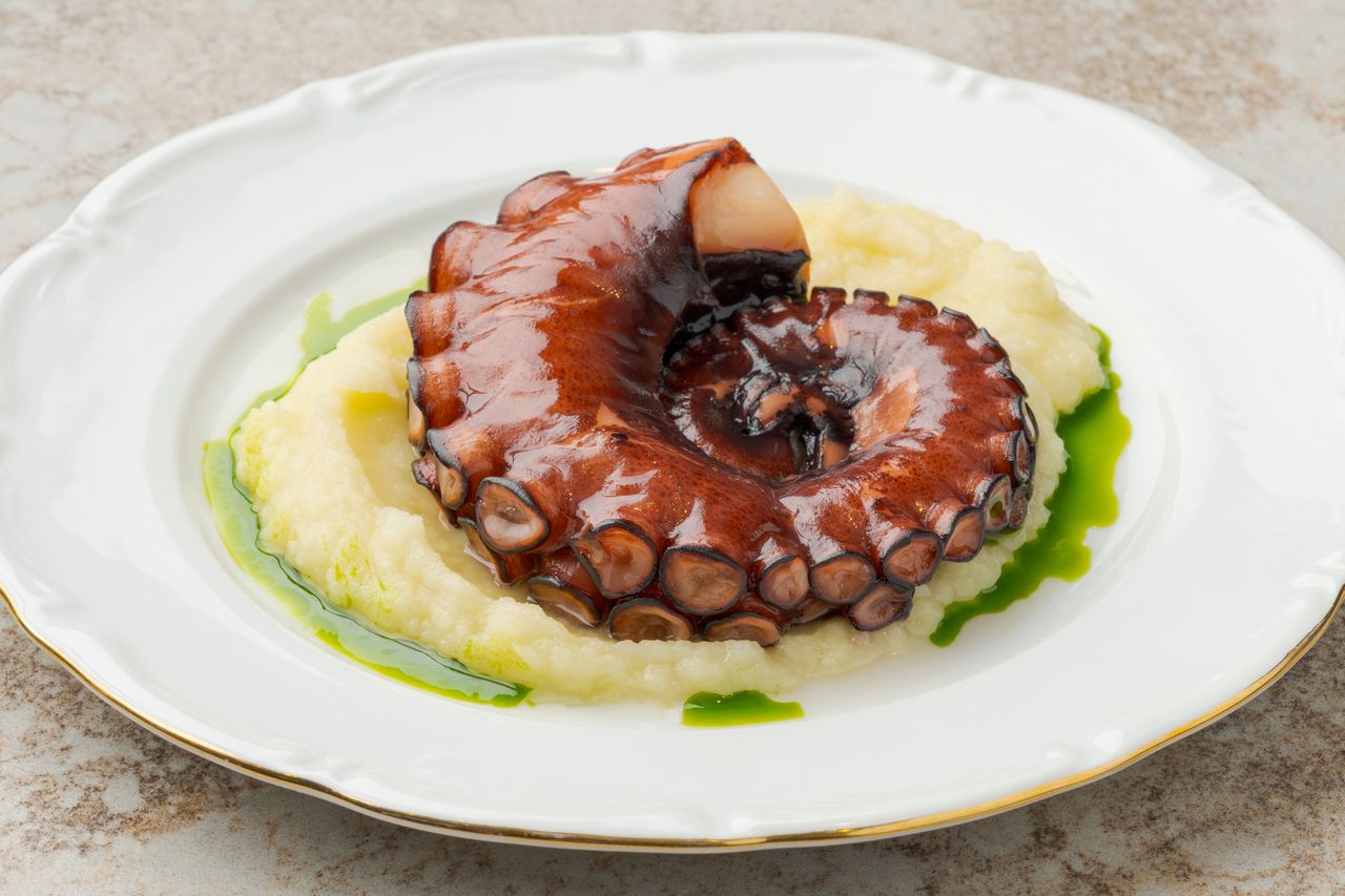 【Lunch/Menu CARMEN】Seasonal 6-dish standard course