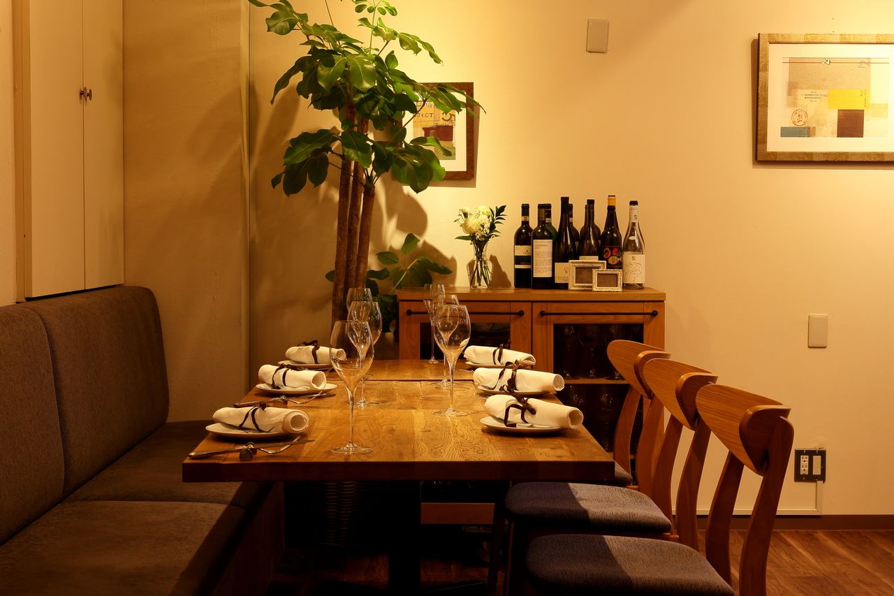 [Halbprivater Raum garantiert] Omakase-Kurs, insgesamt 8 Gerichte (4 bis 8 Personen)