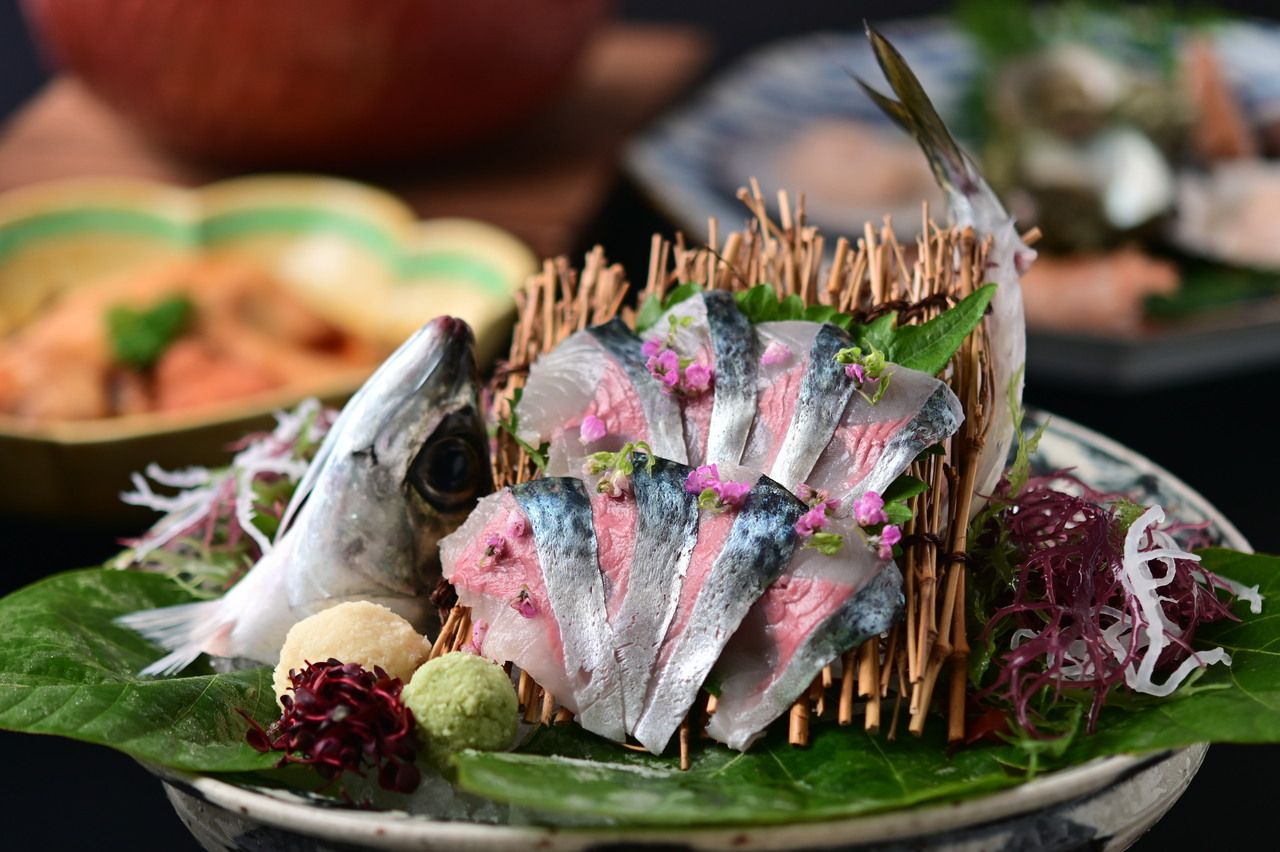 お嬢サバ姿造り