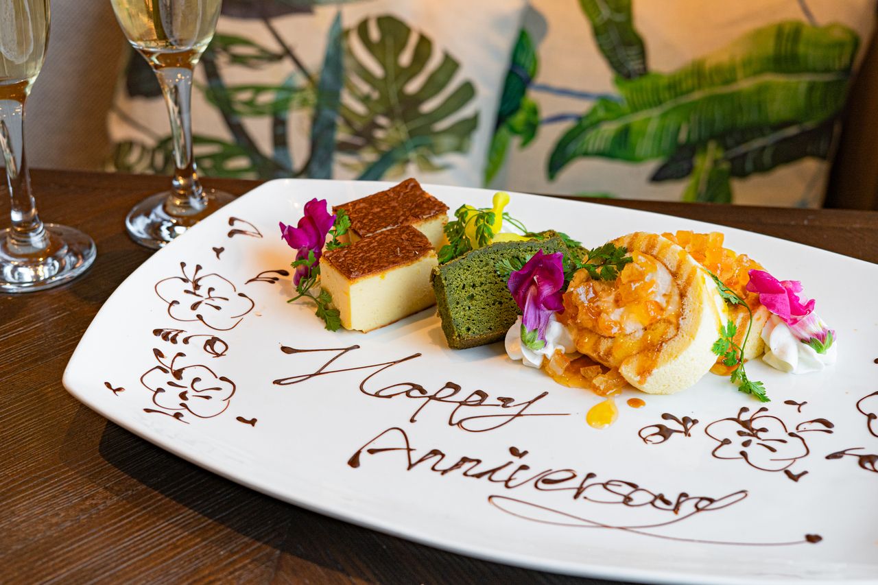 オフィシャルWEB予約限定【乾杯酒＆メッセージプレート付！Makana Anniversaryランチコース4500円→4000円】贅沢食材を楽しむ全6皿
