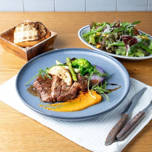 [Lunch course with free drinks] Relaxed seating for 120 minutes ★ Recommended lunch course with salad + choice of main course + today's dessert ★