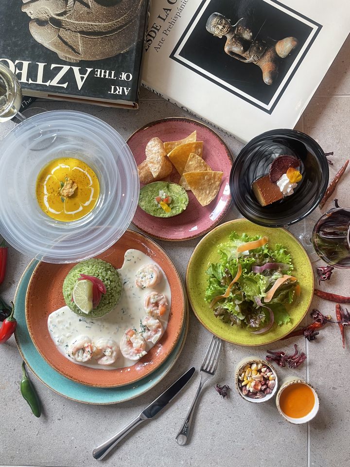 【ランチGusto】メインは7種類から選べる５皿コース