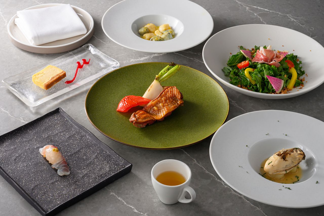 [Princess + Toast with Sparkling Wine] Enjoy a full course of classic fusion cuisine + a complimentary glass of sparkling wine for a toast