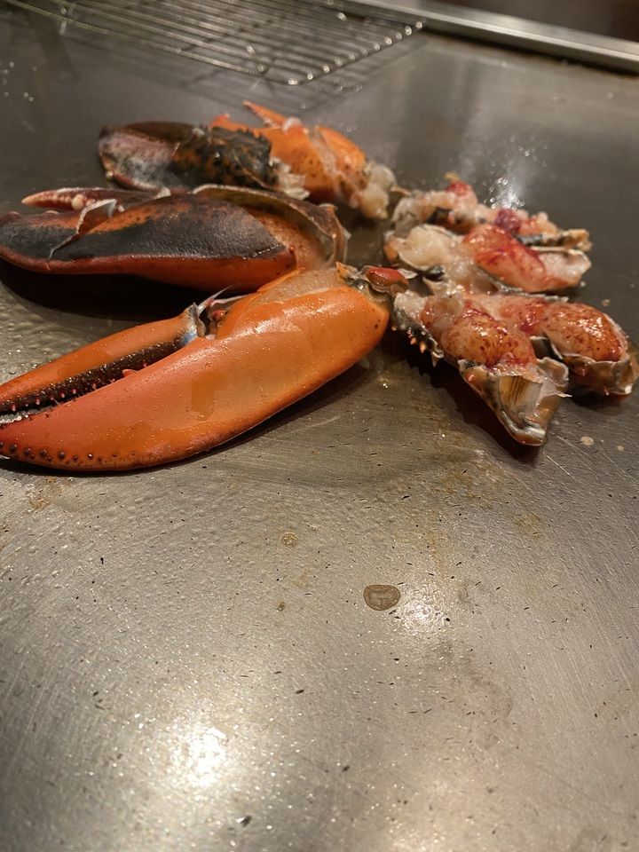 【MENU S】Two seasonal appetizers, lobster through a meat course — Web reservations only — ¥500 of the drink charge refunded