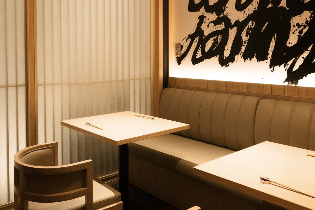 【平日ランチ】14時限定《テーブル席》かるくおまかせ(14品程度)