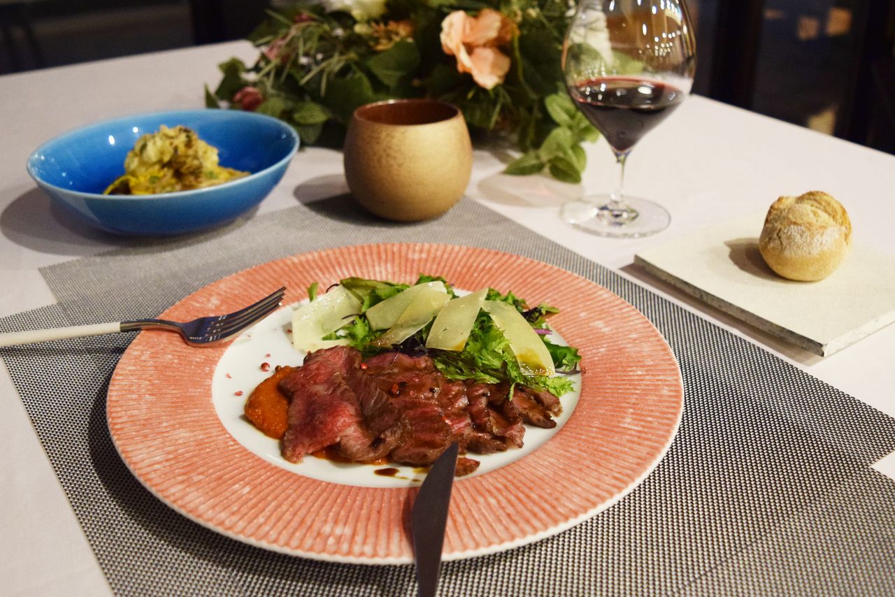 Hida beef tagliata is the main lunch course