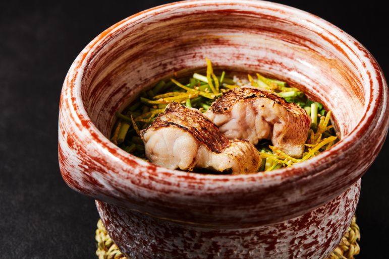 【新高特選套餐】共9-10道菜。此套餐包含日本黑毛牛肉和時令海鮮。