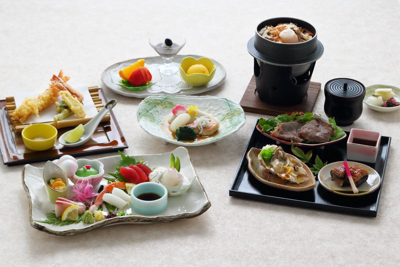 会席料理　花(月替り)【個室】ランチ