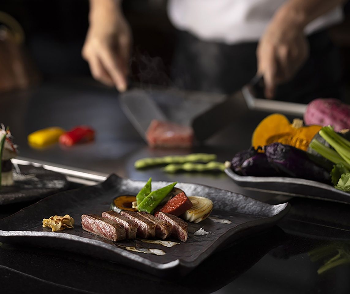 [Lunch] "Kaoru Course" where you can enjoy lobster and Omi beef, one of Japan's three great wagyu beefs