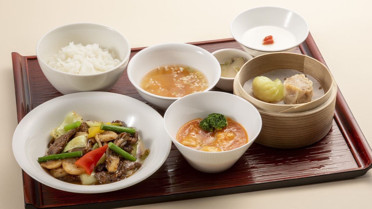 [Saturdays, Sundays, and holidays only] WEEKEND&HOLIDAY LUNCH SET