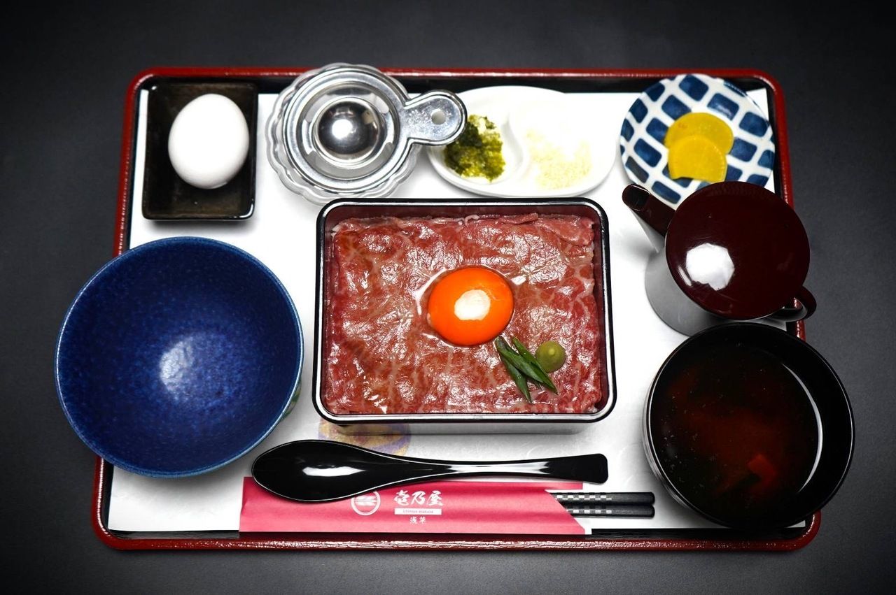米沢牛すきやき重