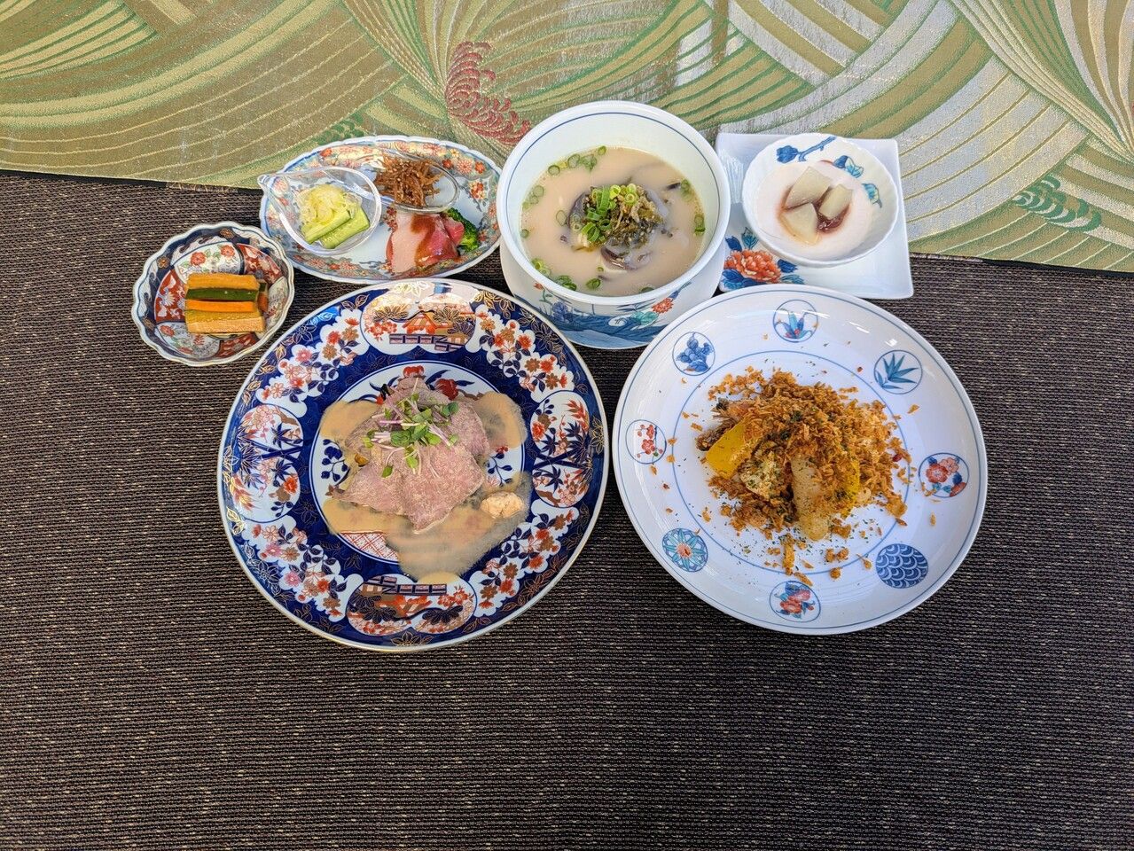 【ランチショートコース】四季で変わる品数少なめのコース 2025～26冬