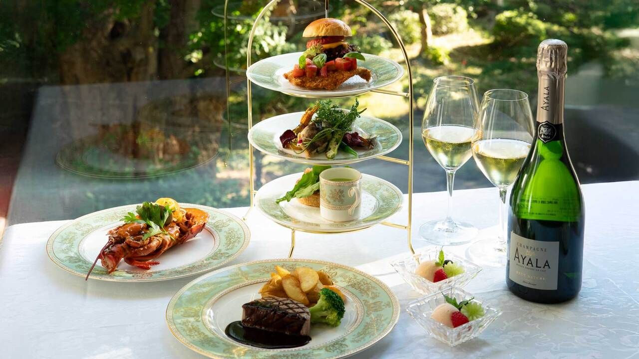 メインディッシュ付ハイティー　High Tea
