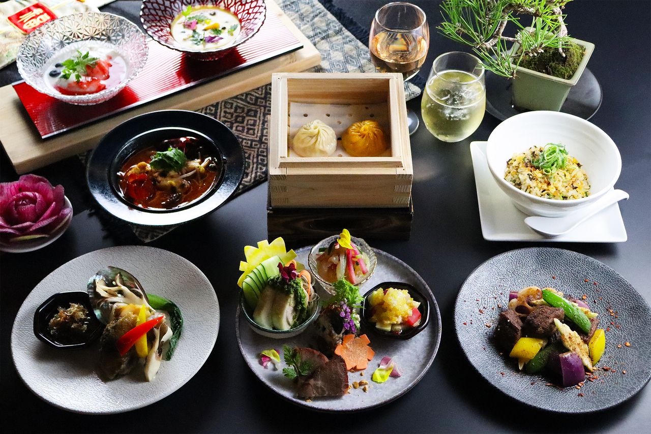 鮑と和牛のコース