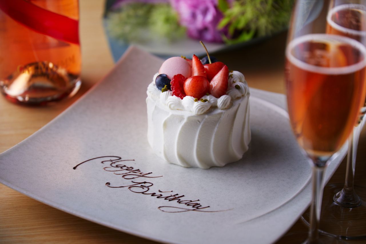 【記念日におすすめ】10/1～ 京都牛鉄板焼など全9品　清水コース＋メッセージプレート＋1ドリンク付