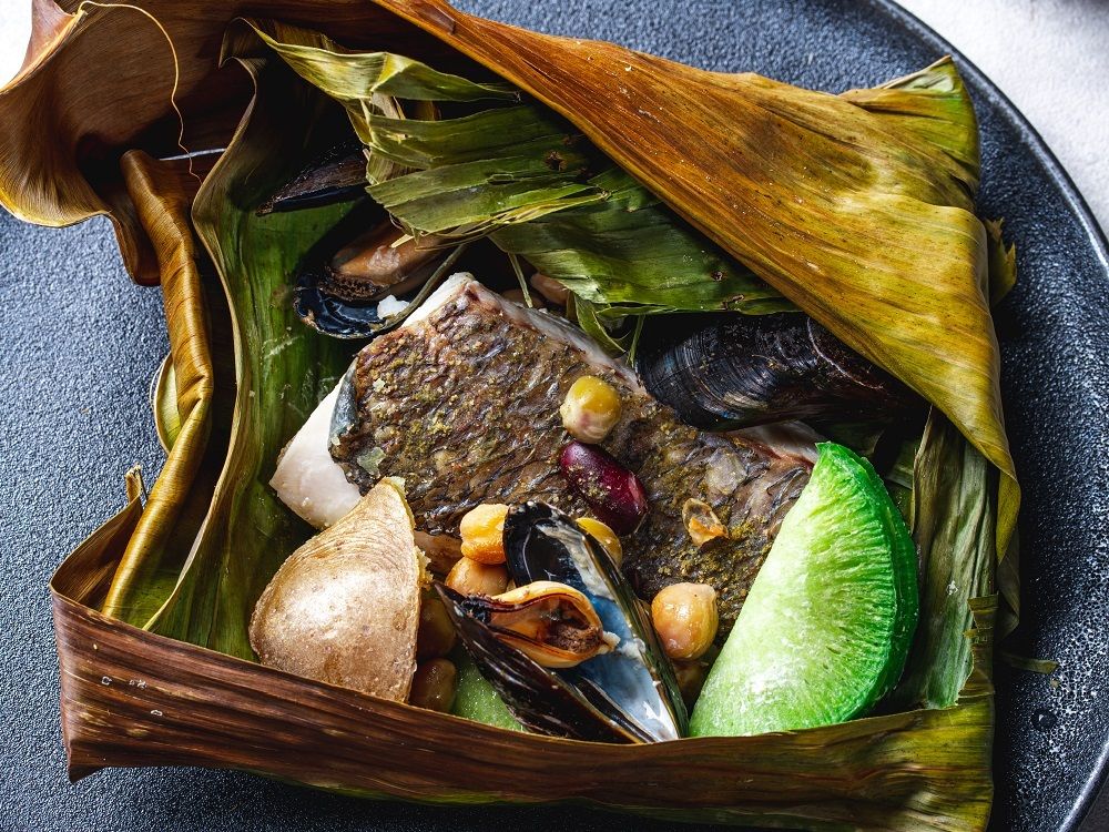 【秘鲁午餐】包含鱼类和肉类的全套午餐，共5道菜，带您品尝秘鲁美食。