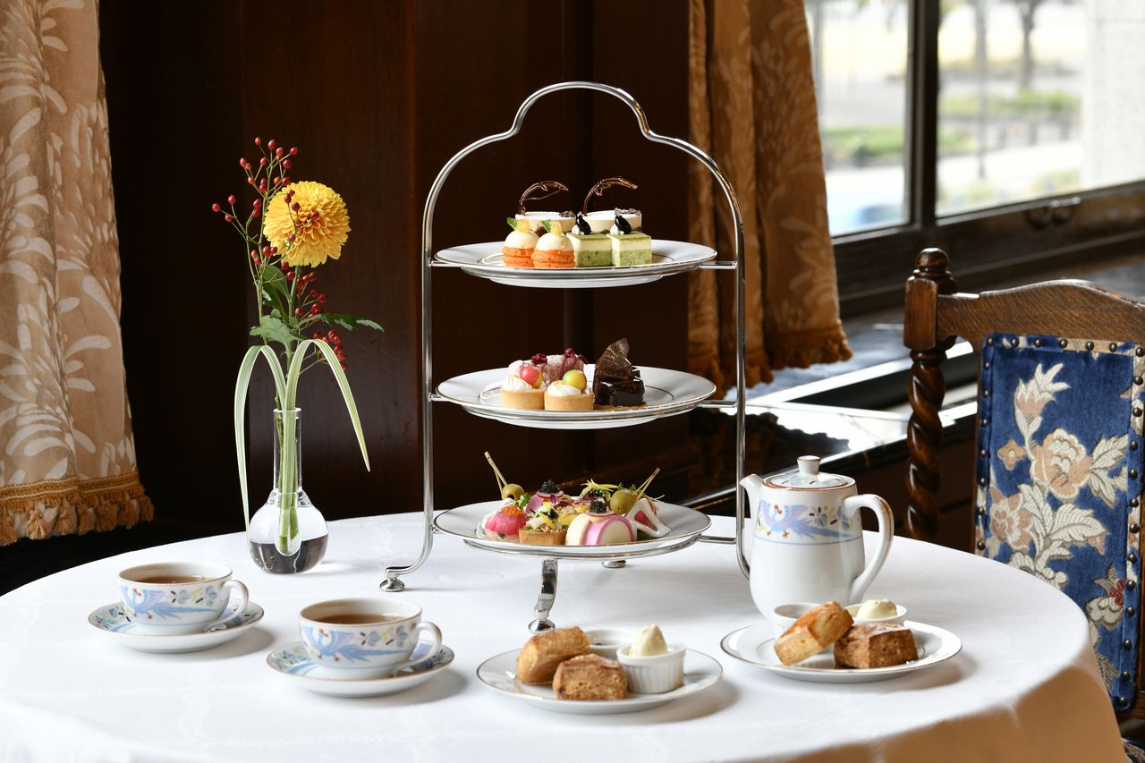 【1月3日 12：00入店】新春フェニックスアフタヌーンティー