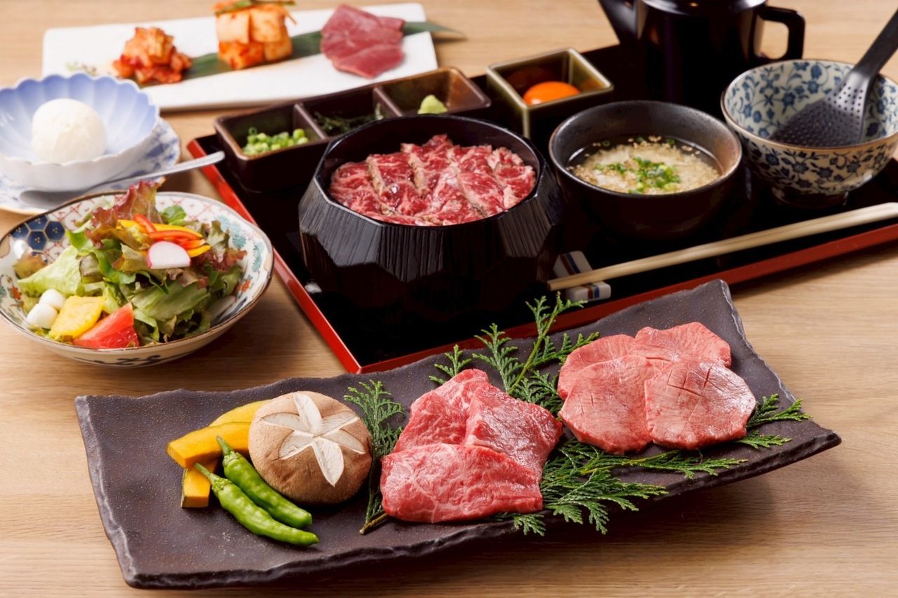 名物もうもう牛まぶしコース〜Mabushi〜