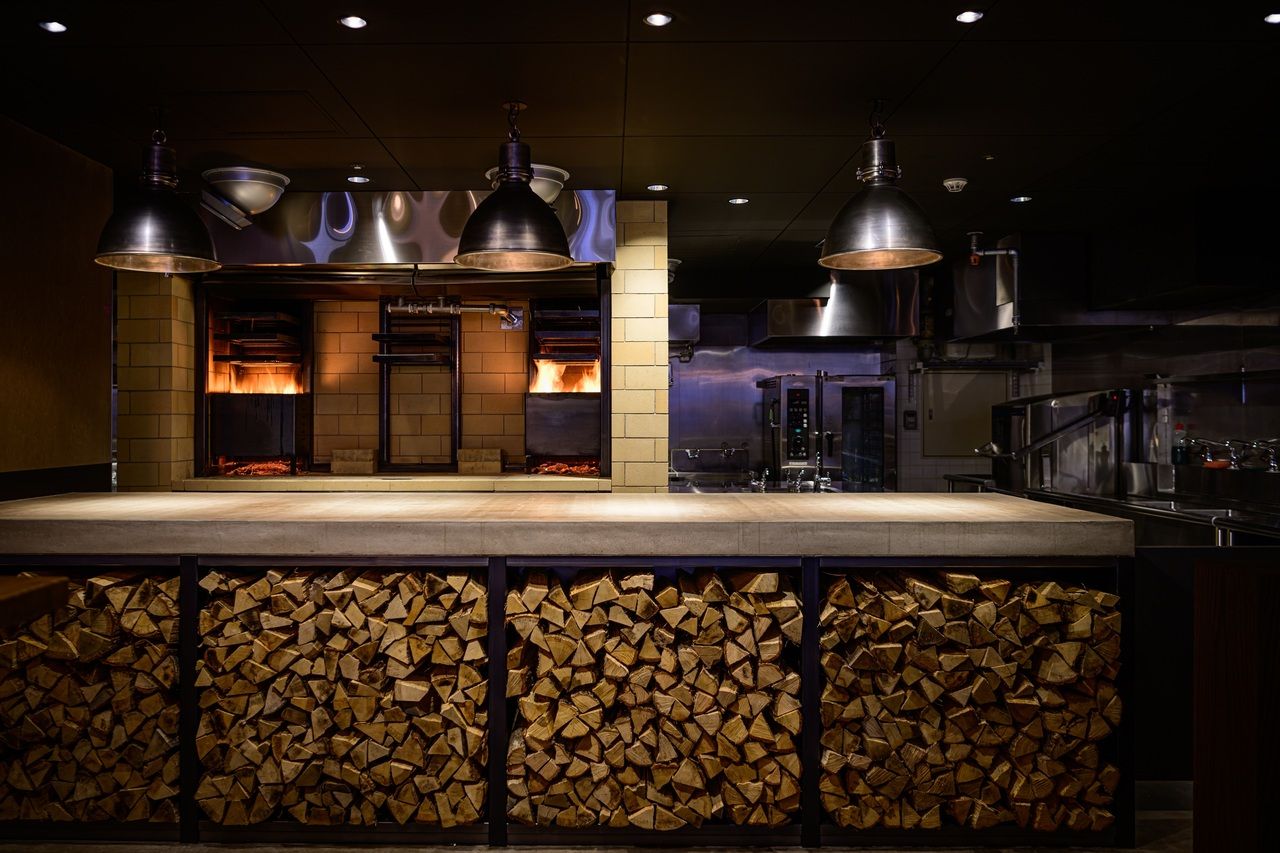 <12:30> Christmas Lunch Course [with cocktail buffet] *December 20th-25th