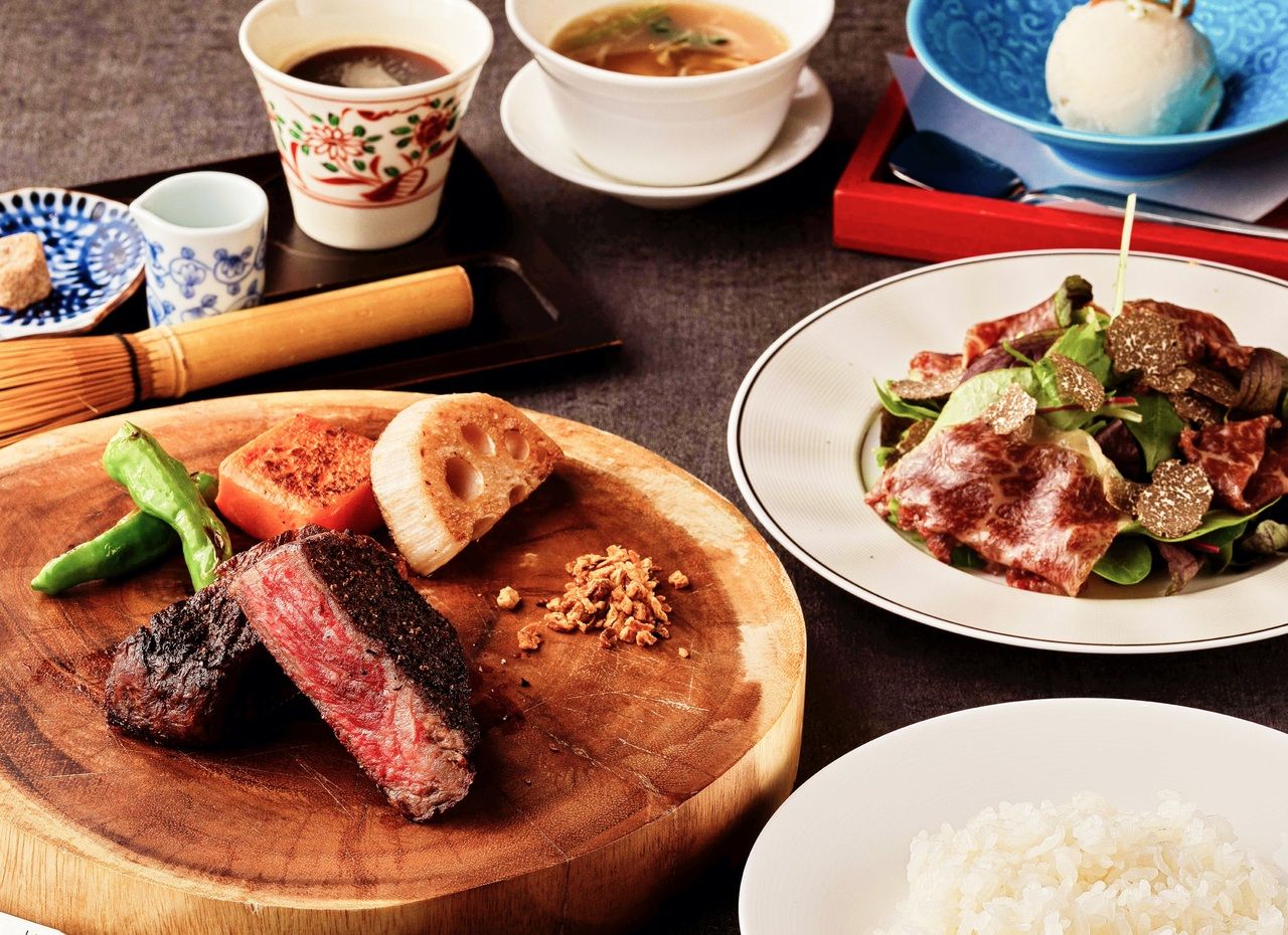 Lunchtime Exclusive! Sakakiyama's Beef Steak Set