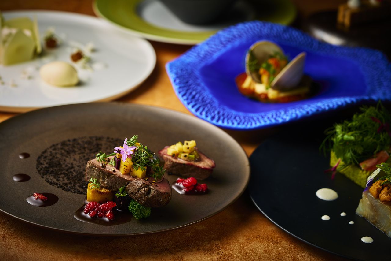 1/1~  《ディナー》 10,300円デラックスコース